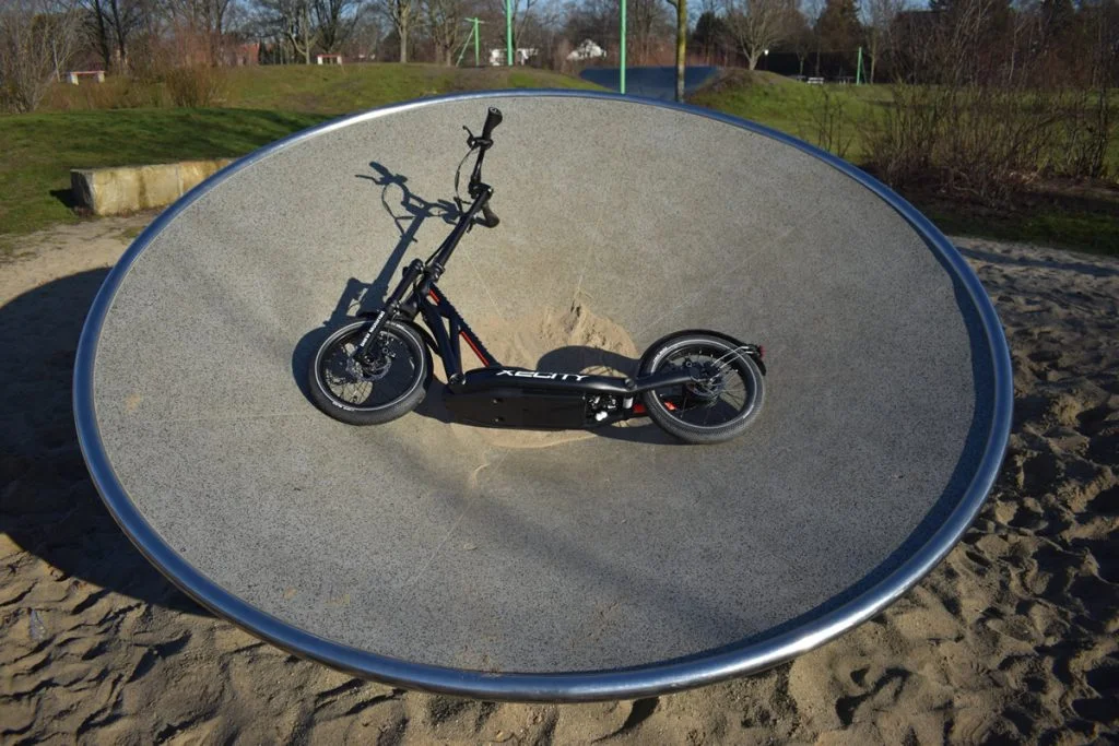 BMW X2 City Spielplatz